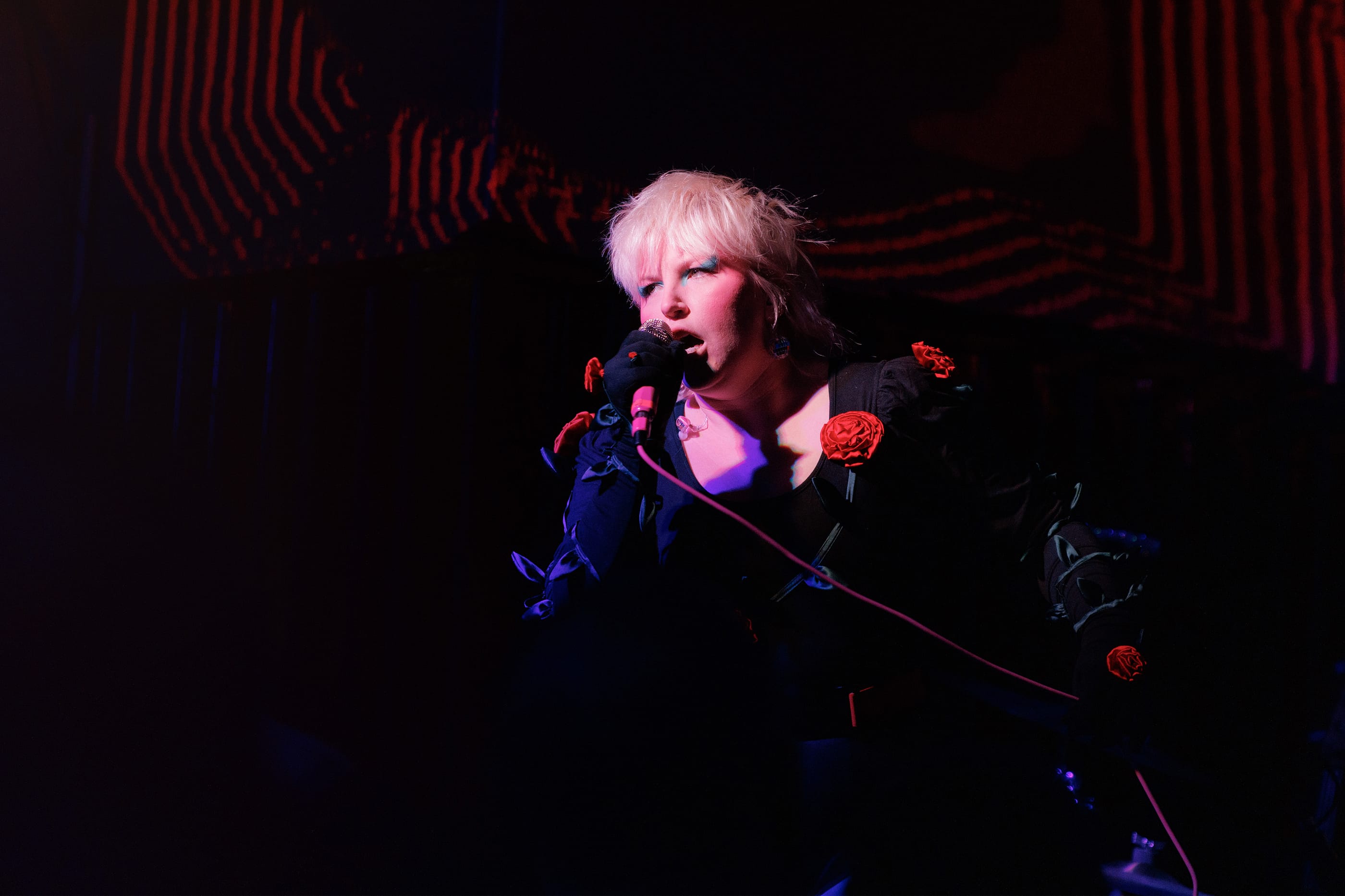 Caroline Kingsbury Brings Philly on a "Flight" to "Heaven" feature image